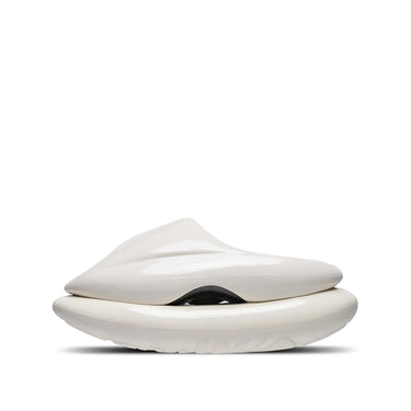 xVESSEL Giant Whales