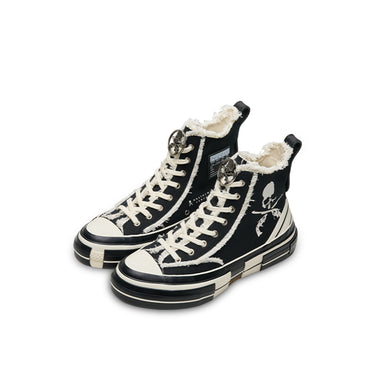 Guns N' Skull Highs by xVESSEL x Mastermind x roarguns